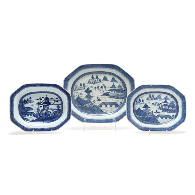 three-chinese-export-porcelain-blue-canton-octagonal-serving-platters
