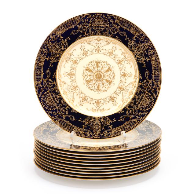 royal-worcester-eleven-cobalt-and-gilt-dinner-plates