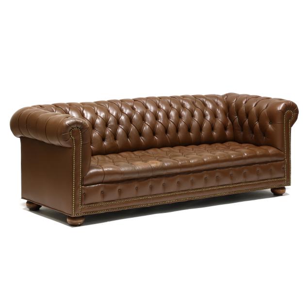 english-style-tufted-leather-sofa