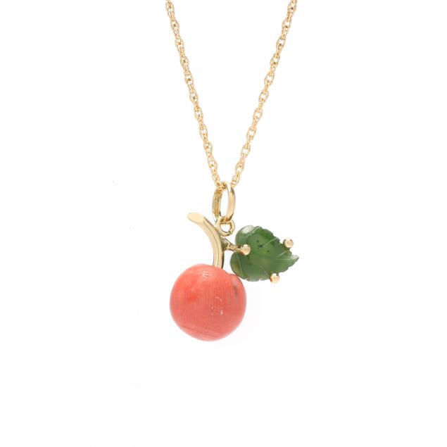 gold-coral-and-jade-apple-motif-pendant