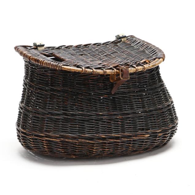 early-wicker-fishing-creel