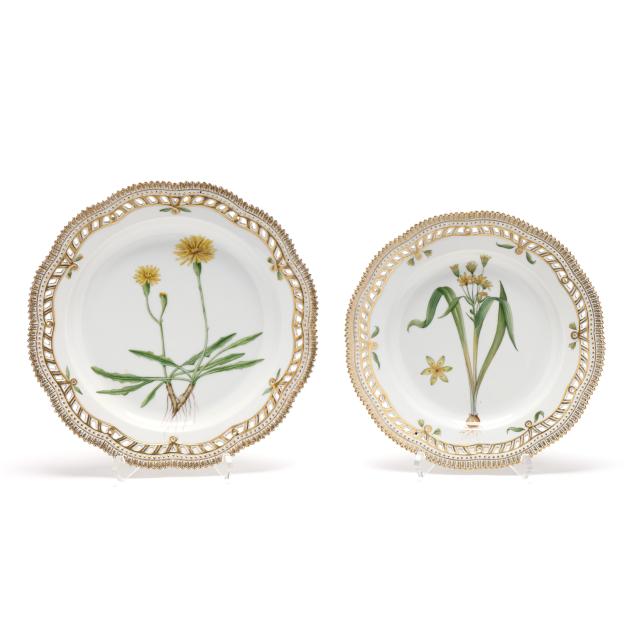 royal-copenhagen-two-i-flora-danica-i-porcelain-round-pierced-platters