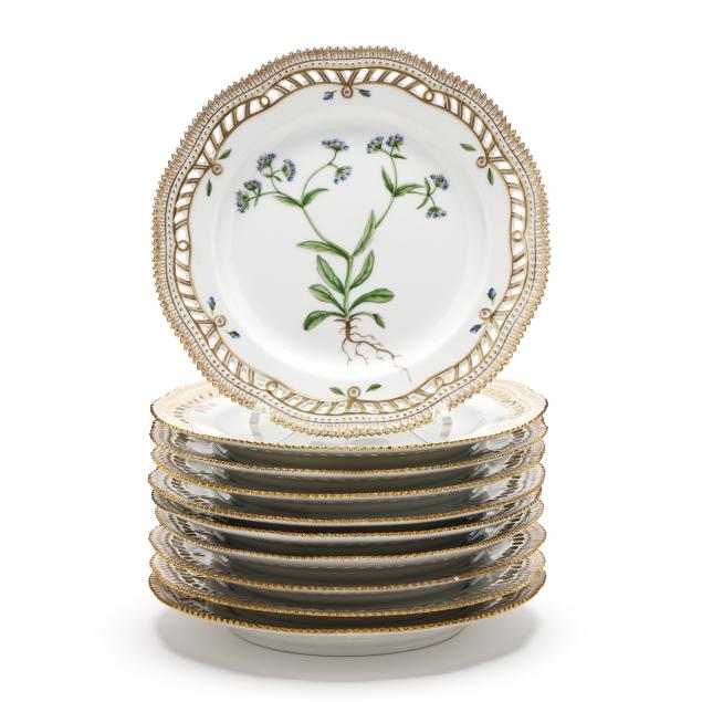 royal-copenhagen-set-of-ten-flora-danica-i-pierced-porcelain-luncheon-plates