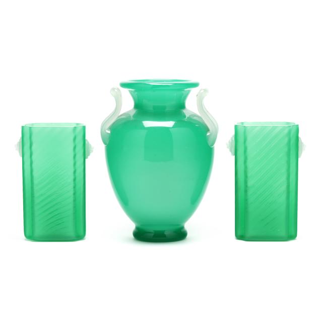 steuben-three-piece-assembled-jade-garniture