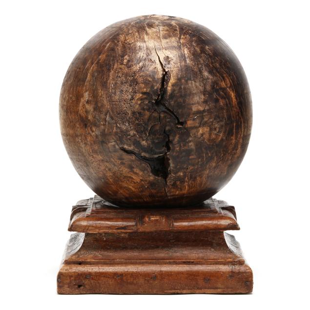 large-root-ball-on-stand