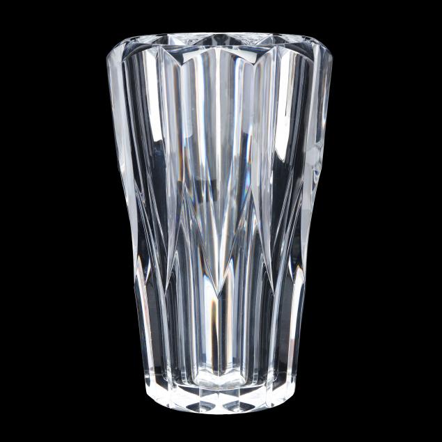 baccarat-crystal-vase