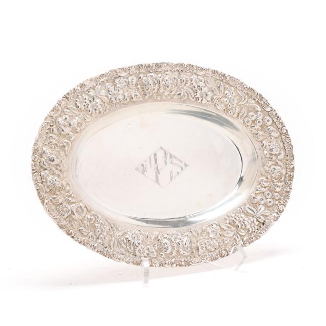the-stieff-company-sterling-silver-repousse-bread-dish