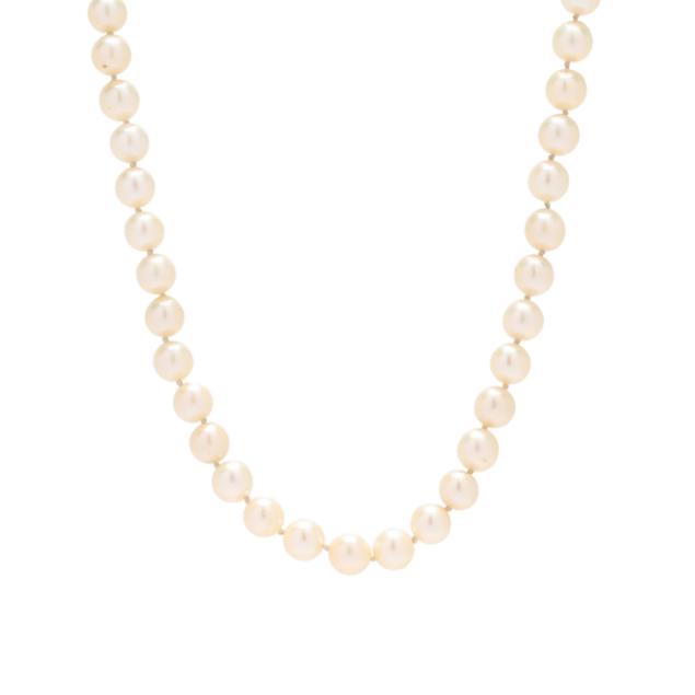 pearl-necklace-with-gold-clasp