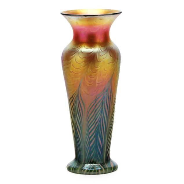 lundberg-pulled-feather-glass-vase