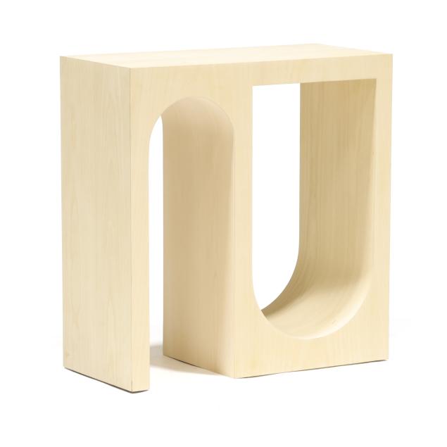 kelly-wearstler-i-roxbury-i-petite-console