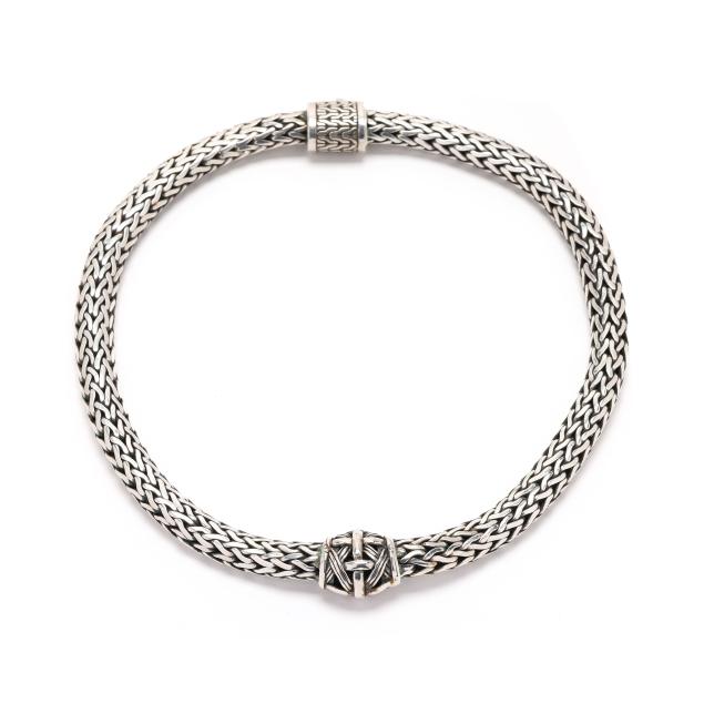 silver-woven-link-necklace