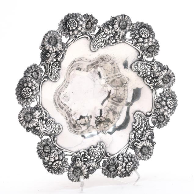 dominick-haff-sterling-silver-centerpiece-bowl-with-daisy-motif