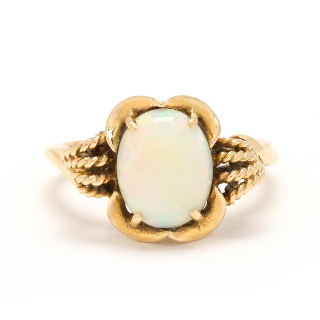 gold-and-opal-ring