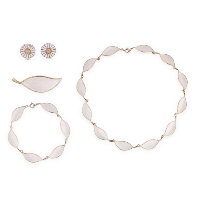 sterling-silver-and-enamel-necklace-bracelet-brooch-and-earrings-denmark