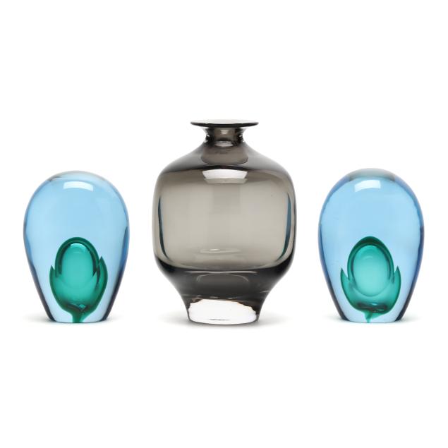 murano-glass-vase-and-pair-of-bookends