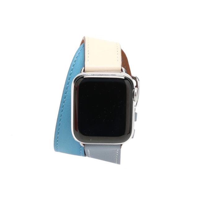 apple-watch-series-four-with-two-wrist-straps-apple-x-hermes