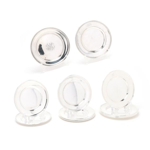 assortment-of-fourteen-sterling-silver-bread-plates