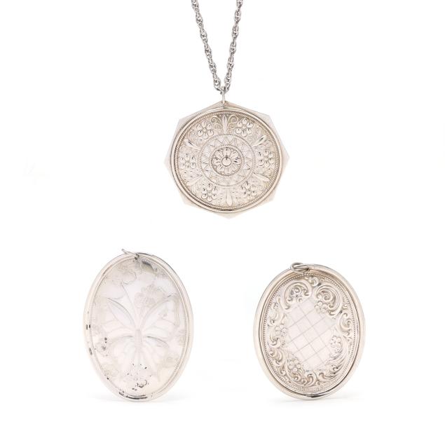 three-silver-medallions-towle