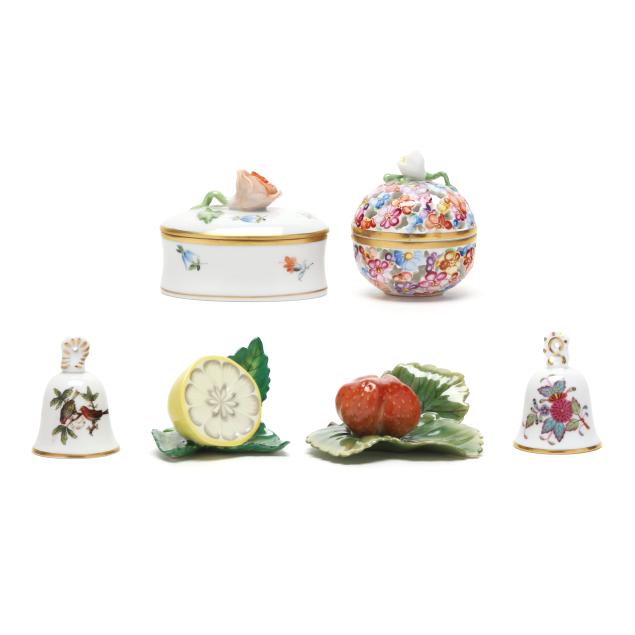 herend-six-porcelain-accessories