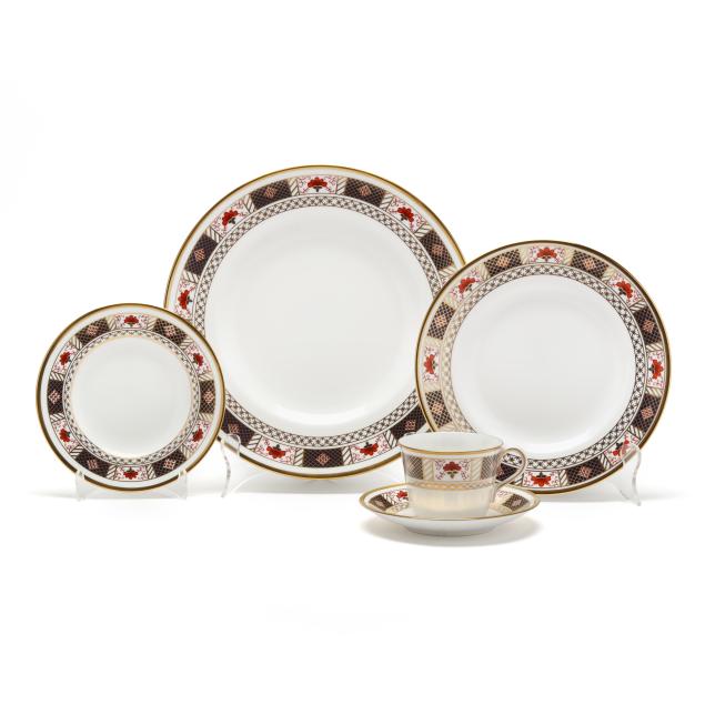 royal-crown-derby-i-derby-border-i-china-dinnerware-set