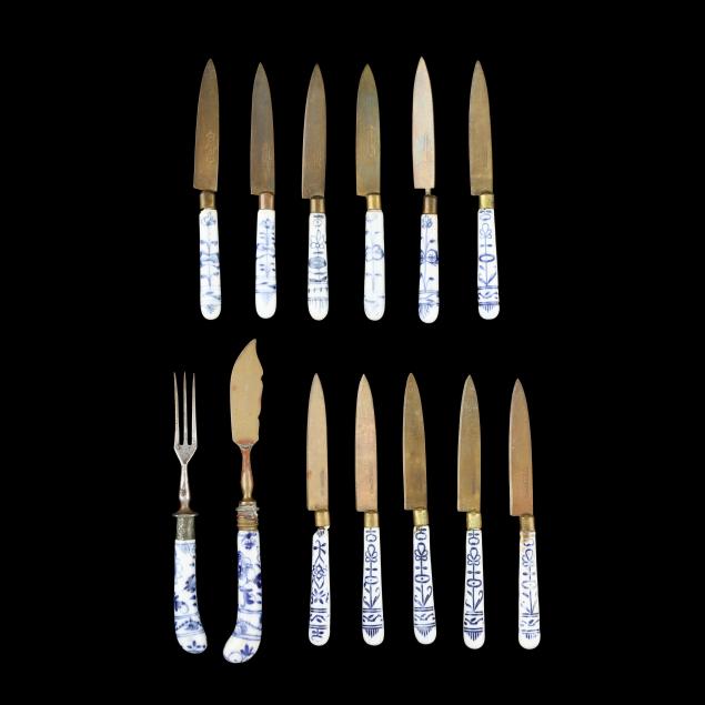 thirteen-pieces-of-porcelain-i-blue-onion-i-handled-flatware