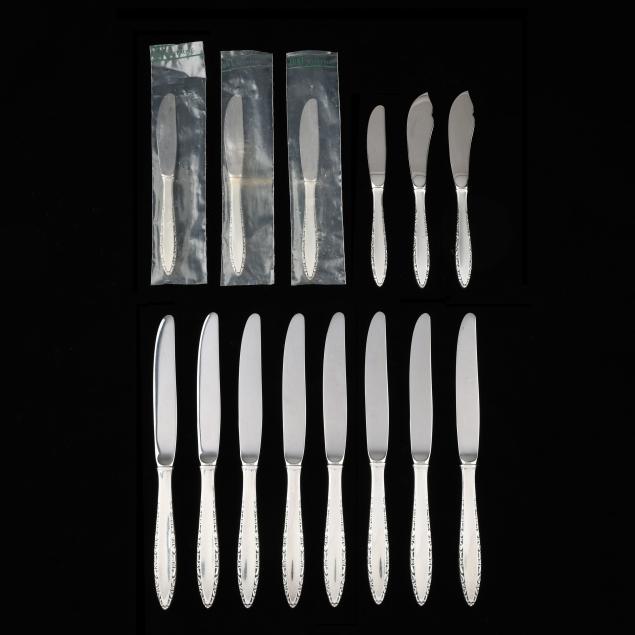 14-lunt-i-lace-point-i-sterling-silver-knives