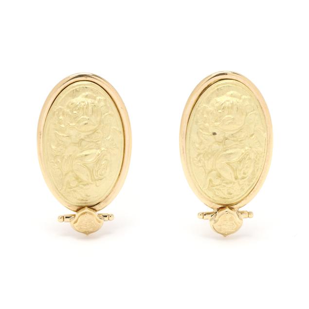 gold-floral-motif-earrings-italy