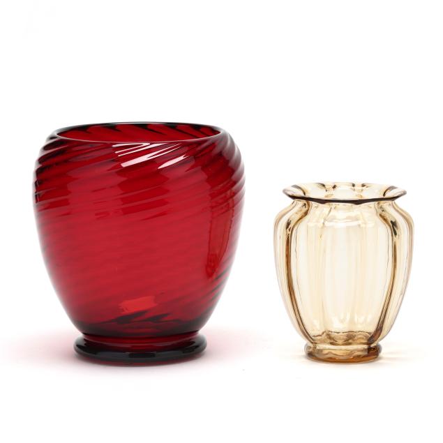 steuben-vintage-red-vase-and-small-ribbed-amber-vase