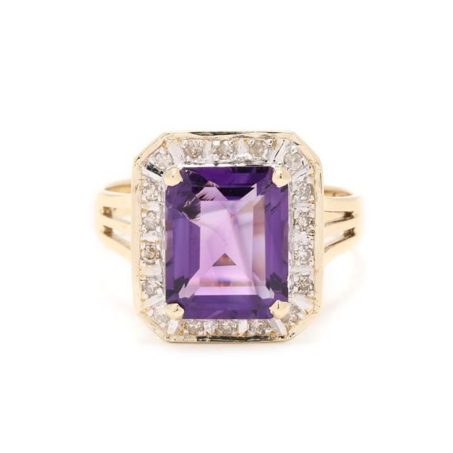 gold-amethyst-and-diamond-ring