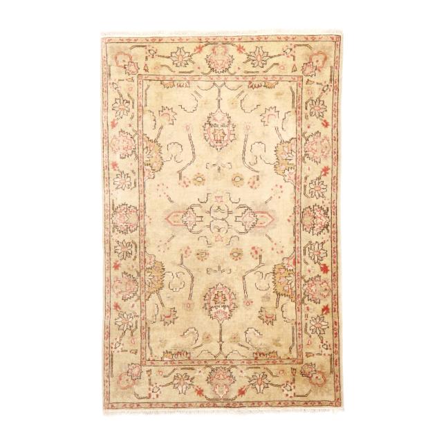 indo-persian-area-rug