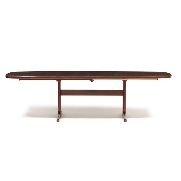 skovby-rosewood-dining-table-with-two-leaves