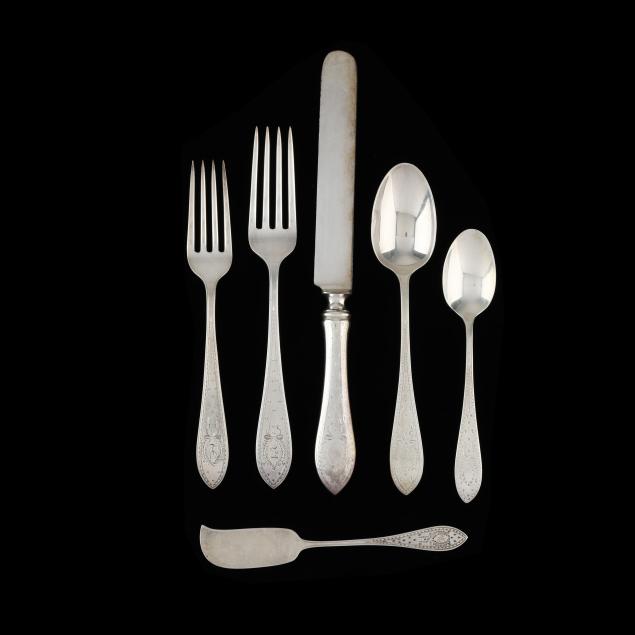 whiting-i-colonial-engraved-i-sterling-silver-flatware-service