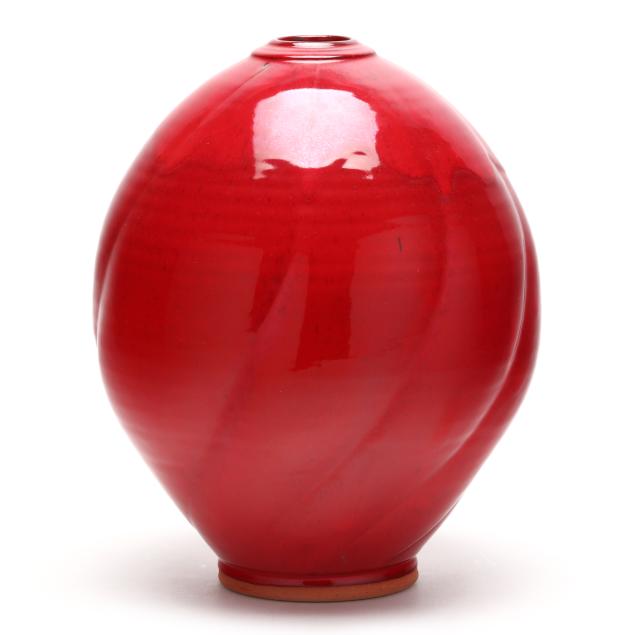 ben-owen-iii-seagrove-nc-b-1968-chinese-red-melon-vase