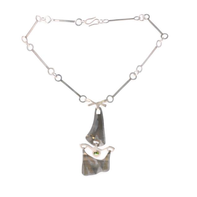modernist-silver-and-green-tourmaline-necklace-mary-ann-scherr