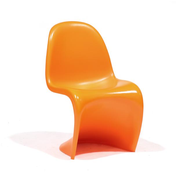 verner-panton-style-orange-chair