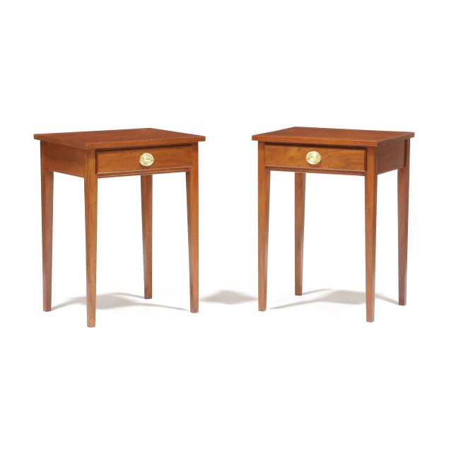 edward-fulford-nc-pair-of-hepplewhite-style-mahogany-bedside-tables