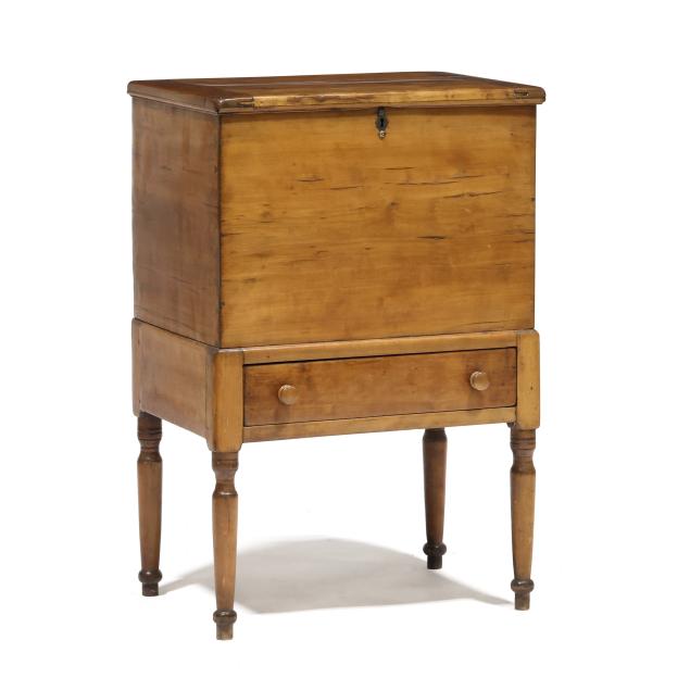 tennessee-late-federal-cherry-sugar-chest