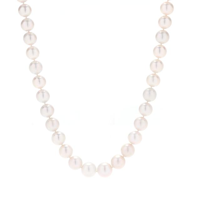 long-graduated-south-sea-pearl-necklace