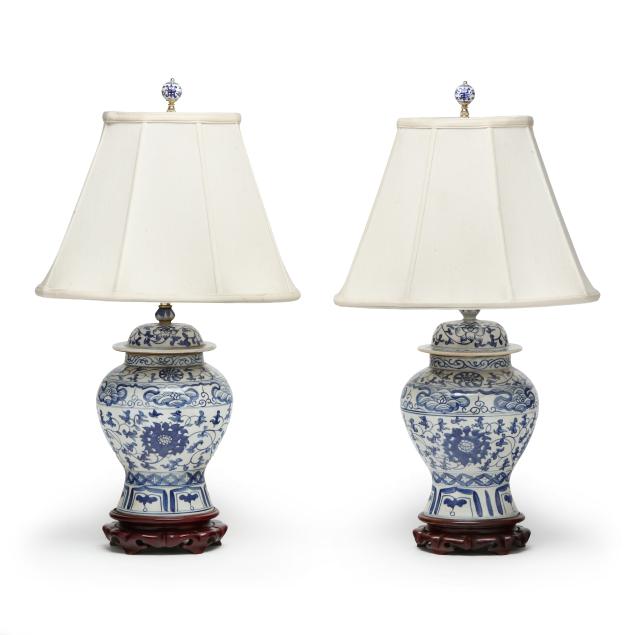 a-pair-of-chinese-style-blue-and-white-porcelain-jar-lamps
