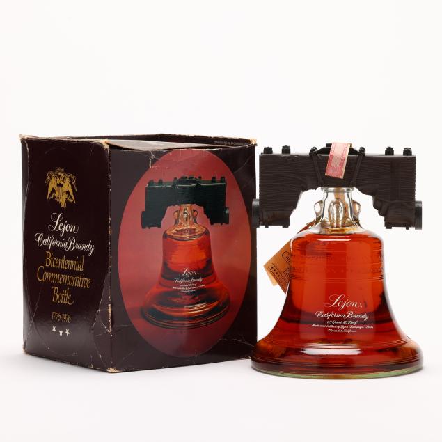 lejon-brandy-in-bicentennial-commemorative-bottle-1-bt