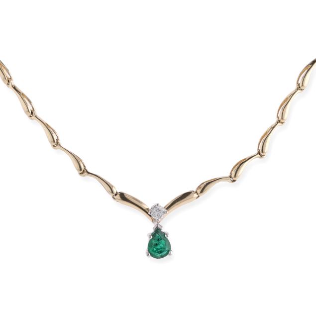 gold-emerald-and-diamond-necklace