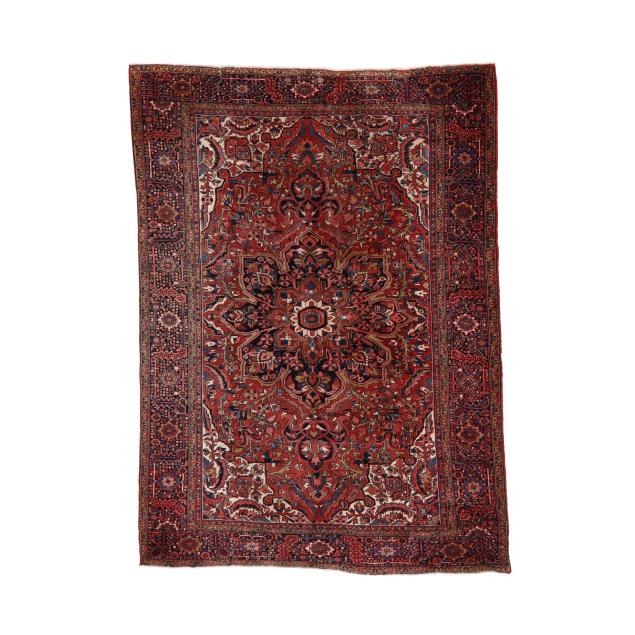heriz-room-size-carpet