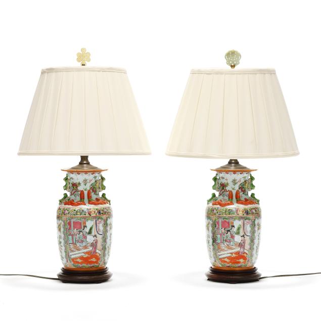 a-pair-of-chinese-export-porcelain-rose-medallion-table-lamps