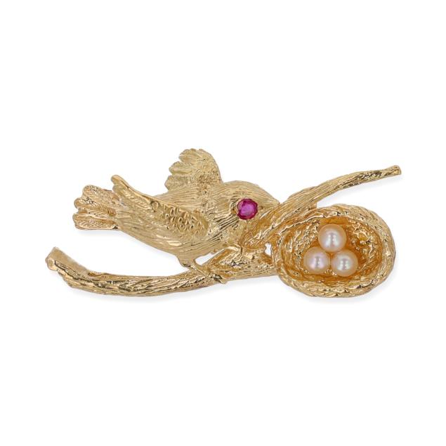 gold-and-gem-set-bird-and-nest-motif-brooch