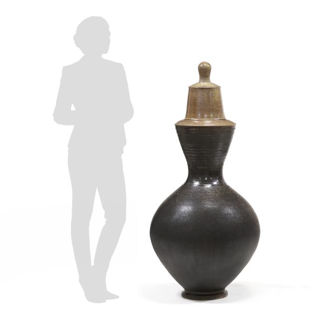 mark-hewitt-nc-b-1955-monumental-stoneware-vessel-with-cover