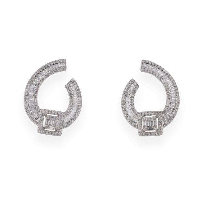 white-gold-and-diamond-earrings