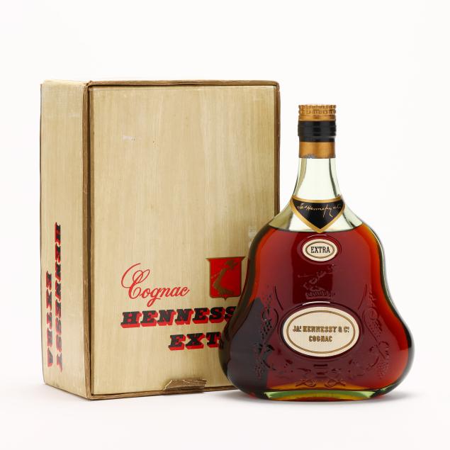 hennessy-extra-cognac-decanter-1-bt