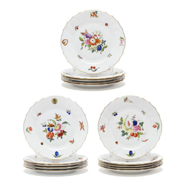 herend-15-i-fruits-and-flowers-i-dinner-plates