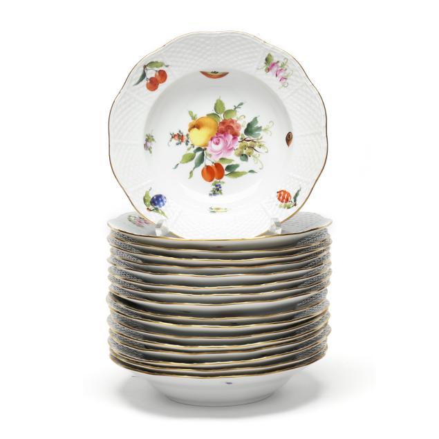 herend-17-i-fruits-and-flowers-i-rim-soup-bowls