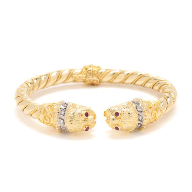gold-and-gem-set-lion-motif-cuff-bracelet
